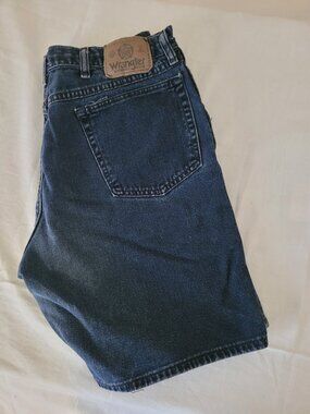 Wrangler Blue Jean Shorts Womens Size 34